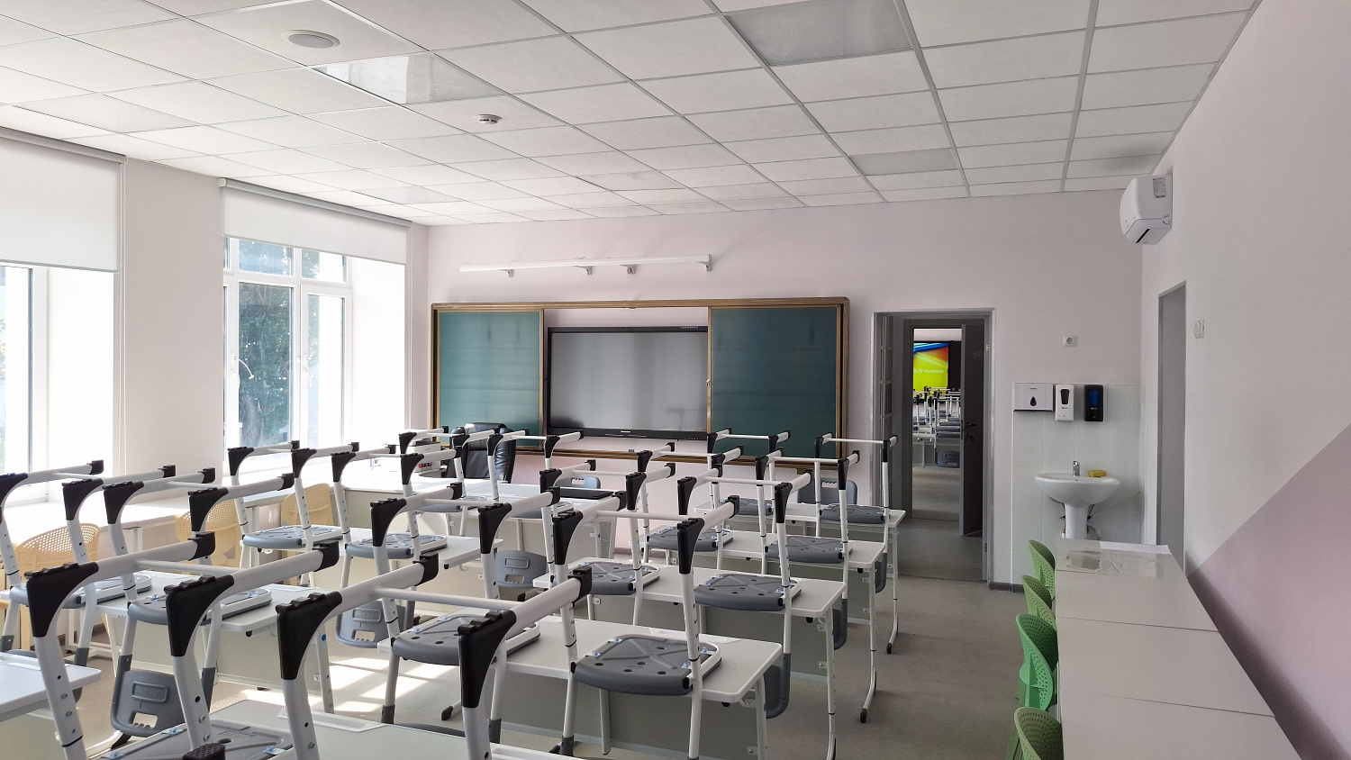 СОШ с УИОП г. Губкин